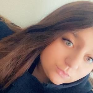 Meet your Posher, Mickaila